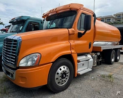 2016 Freightliner Cascadia